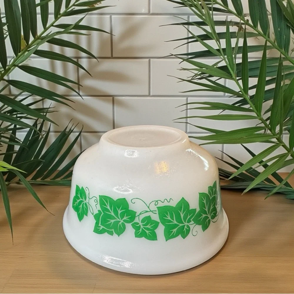 Vintage Hazel Atlas “Ivy” Small Mixing Bowl – Green Leaf Pattern – Milk Glass